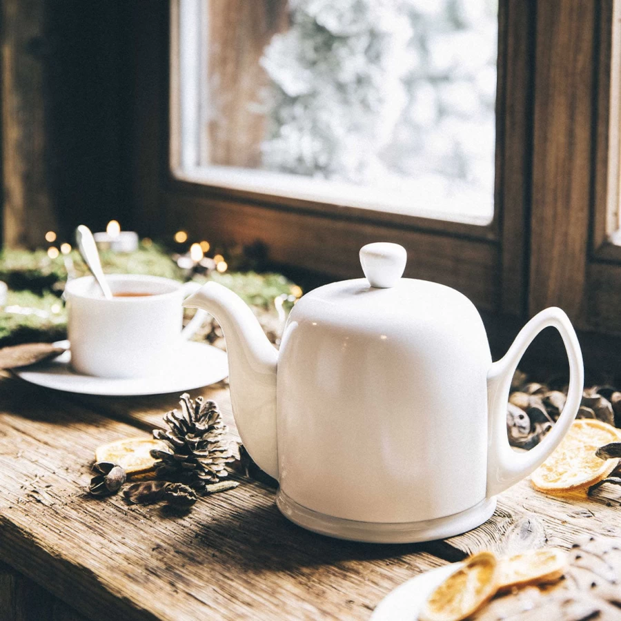 Degrenne Paris Salam Monochrome Tableware Collection - Elegant Black & White Design