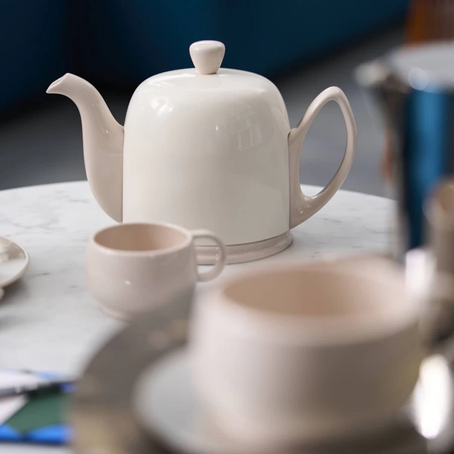 Degrenne Paris Salam Monochrome Tableware Collection - Elegant Black & White Design